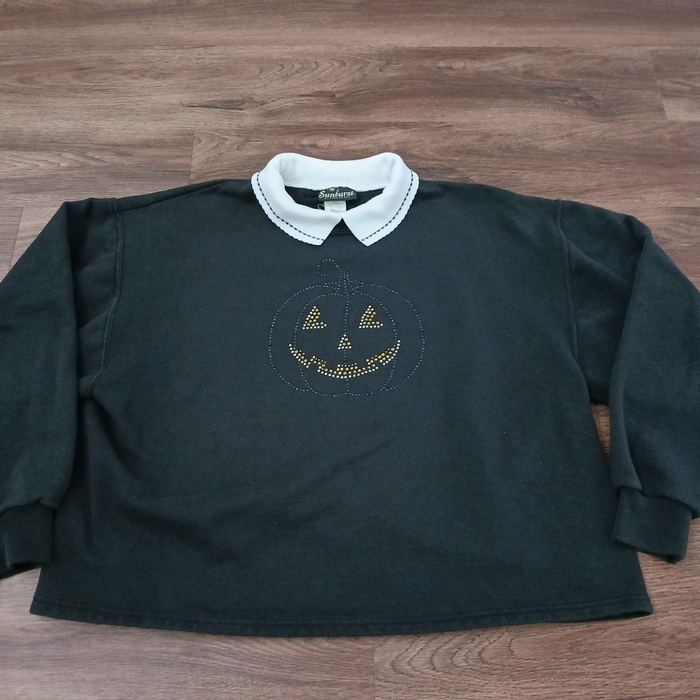 Sunburst Morning Sun Vintage Halloween Pumpkin Rhinestone Collared Sweatshirt L